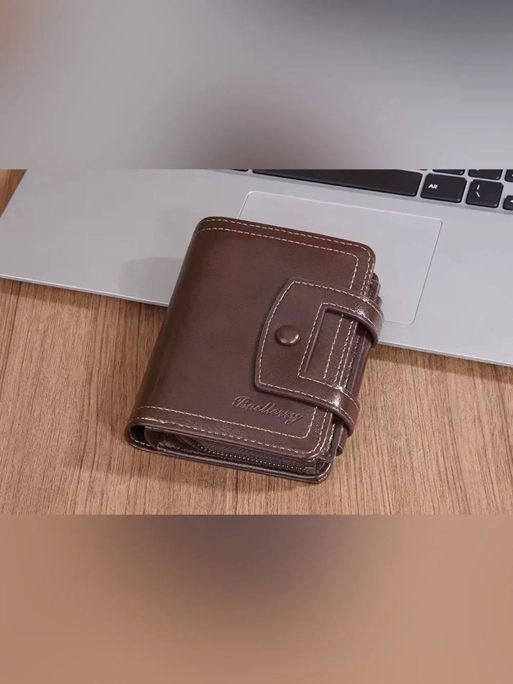 Brown Leather Men's Wallet with Snap Closure
